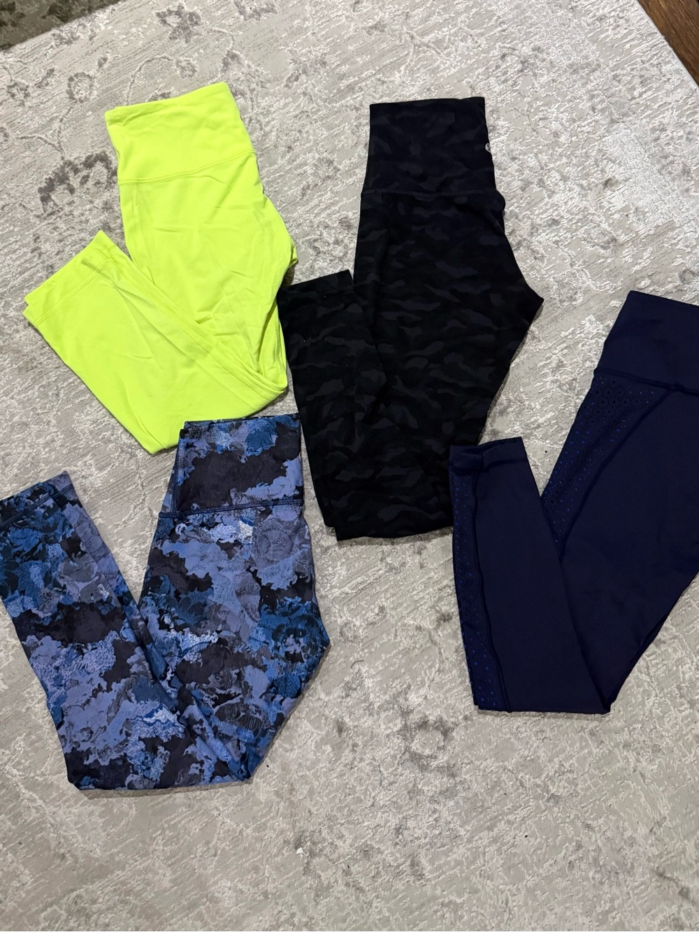 4 lululemon athletica Leggings Set in Neon Yellow, Black & Navy Blue Print